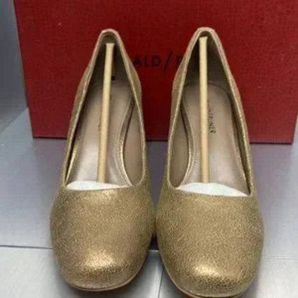 BNWT never Worn Donald Pliner Parris T8 Metalic Bronze - Picture 6 of 10